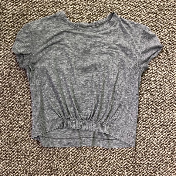 Lululemon Lightweight T with Gathered Hem Size M - Picture 1 of 3